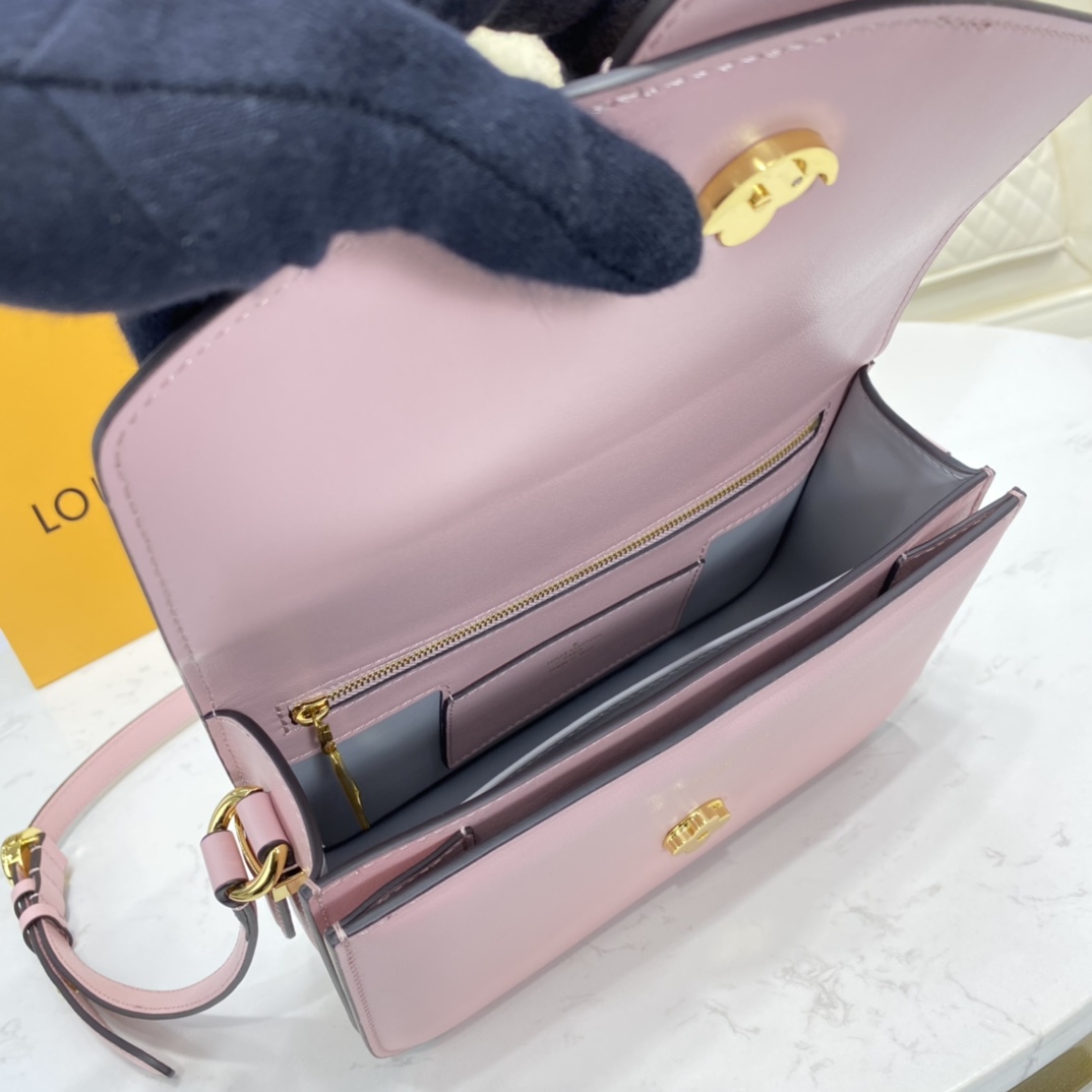 Louis Vuitton LV PONT 9 SOFT Smooth calfskin Shoudler Bag M57325 Himalaya Pink